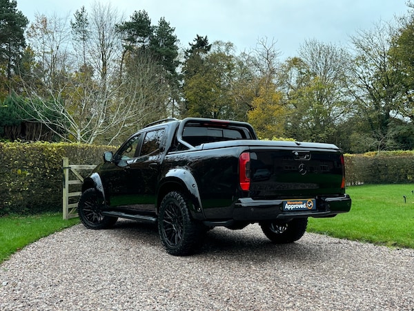 Used Mercedes-Benz X-Class 2018 for sale - 72831739: Photo 10