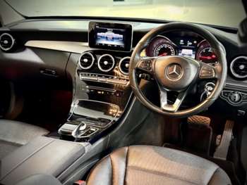 Used Mercedes-Benz C-Class 2015 for sale - 74572342: Photo