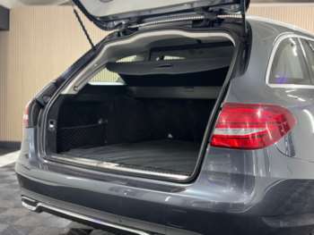 Used Mercedes-Benz C-Class 2015 for sale - 74572342: Photo