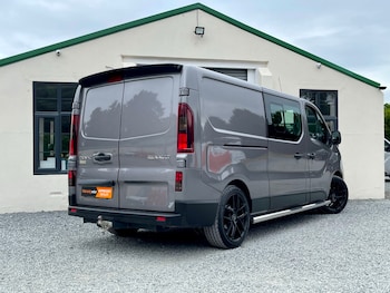 Used Renault Trafic 2017 for sale - 65056795: Photo