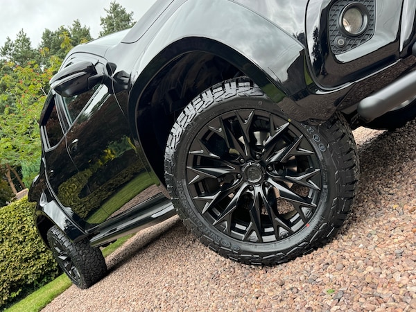 Used Mercedes-Benz X-Class 2017 for sale - 72137299: Photo 7