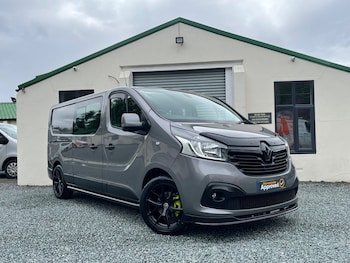 Renault Trafic feature image