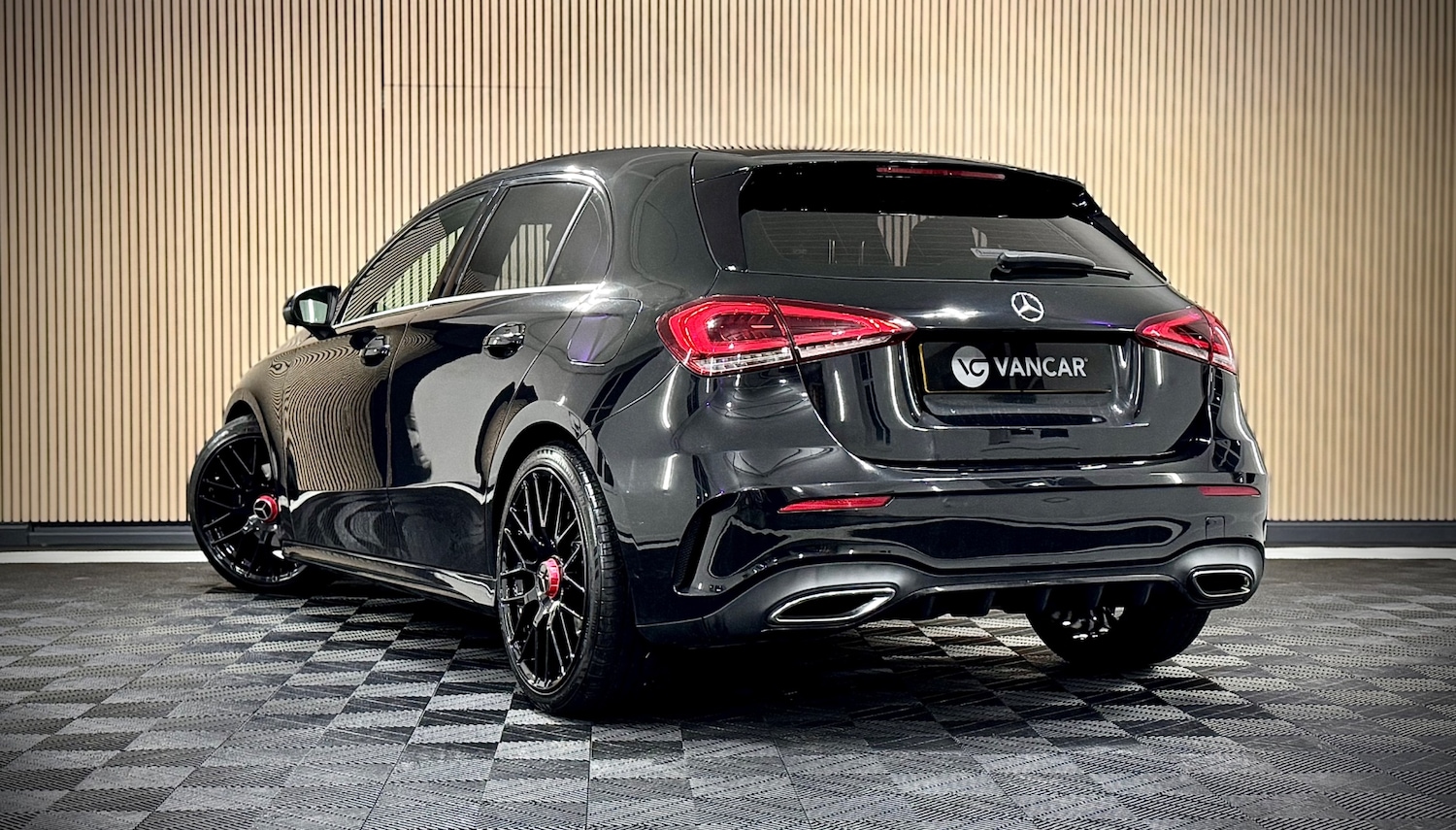 Used Mercedes-Benz A-Class 2018 for sale - 77289570: Photo 4