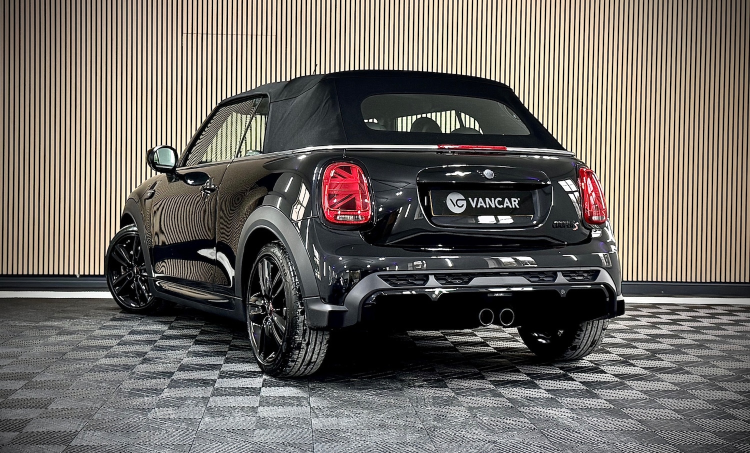 Used MINI Convertible 2023 for sale - 76618848: Photo 11