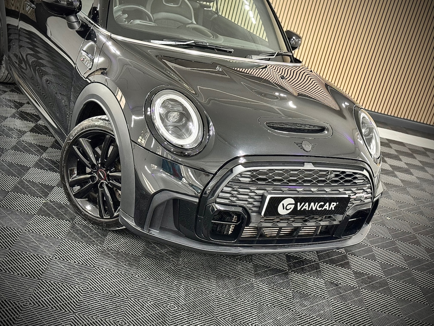 Used MINI Convertible 2023 for sale - 76618848: Photo 4