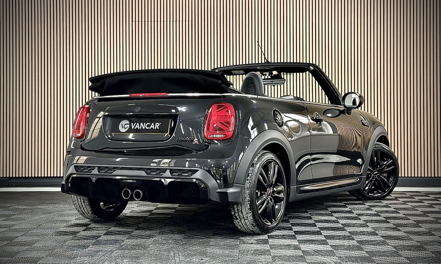 Used MINI Convertible 2023 for sale - 76618848: Photo 7