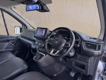 Used Renault Trafic 2023 for sale - 79545459: Photo