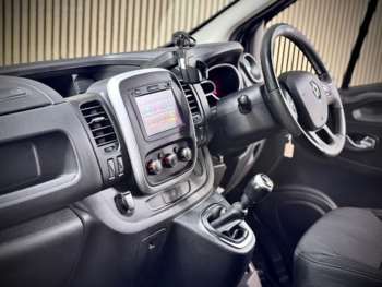 Used Renault Trafic 2021 for sale - 74504559: Photo