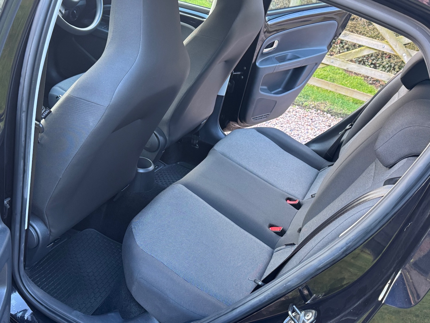 Used Volkswagen up! 2012 for sale - 73865222: Photo 10