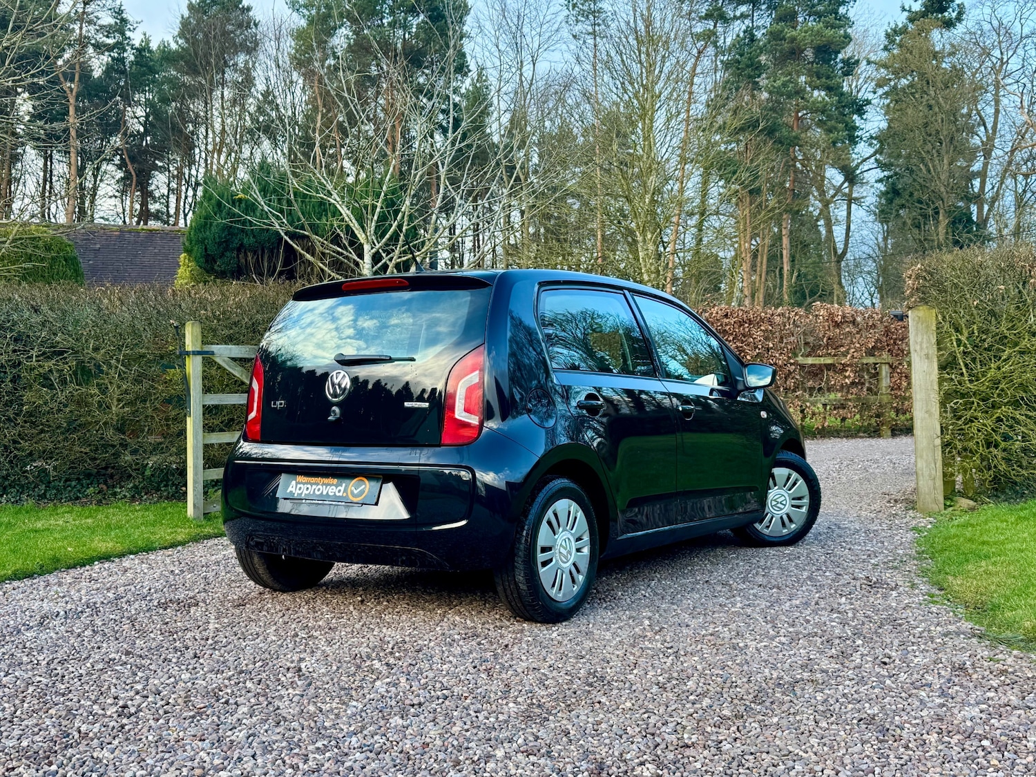 Used Volkswagen up! 2012 for sale - 73865222: Photo 2