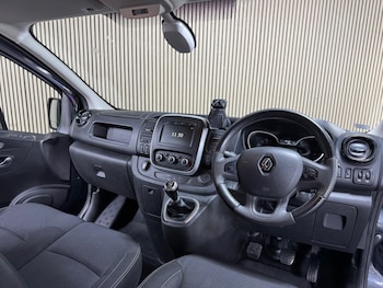 Used Renault Trafic 2021 for sale - 76117162: Photo