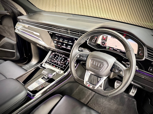 Used Audi Q8 2022 for sale - 74764096: Photo 10