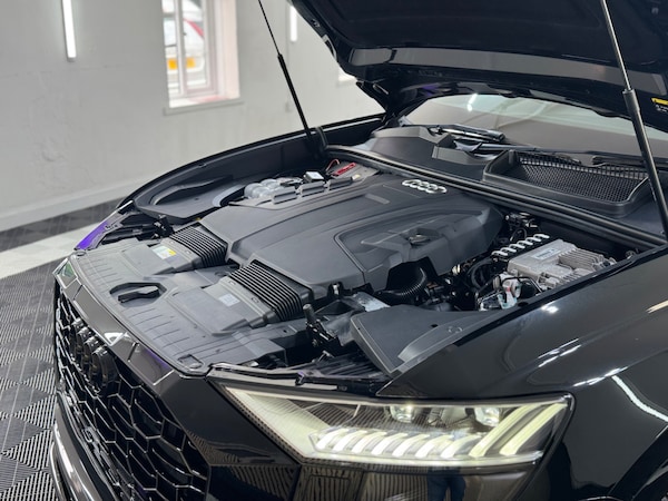 Used Audi Q8 2022 for sale - 74764096: Photo 9