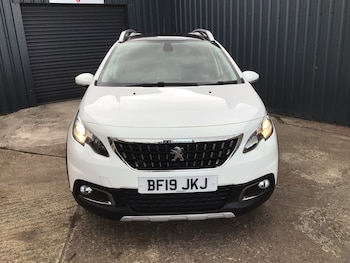 Used Peugeot 2008 2019 for sale - 76075914: Photo