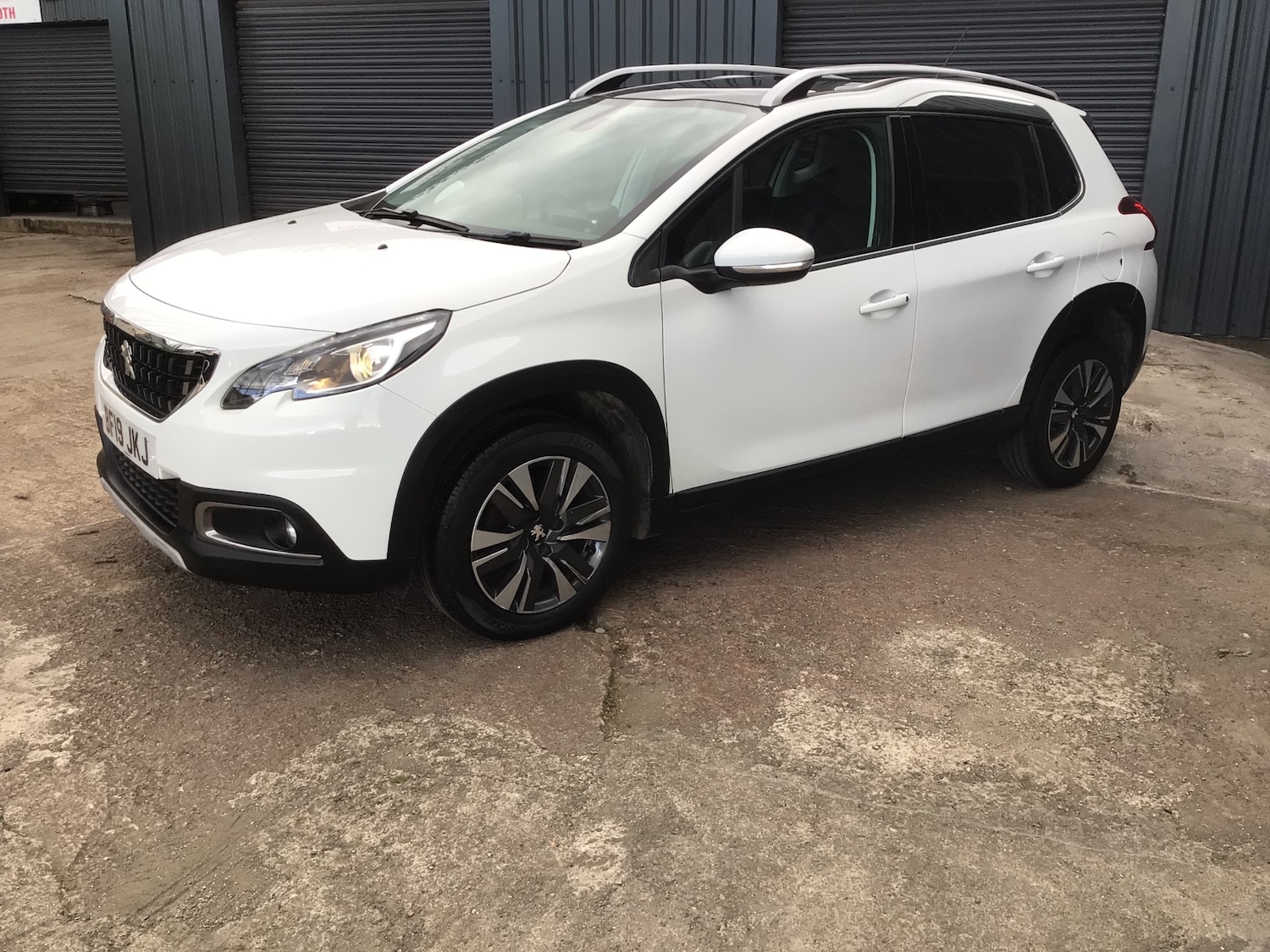 Used Peugeot 2008 2019 for sale - 76075914: Photo 3
