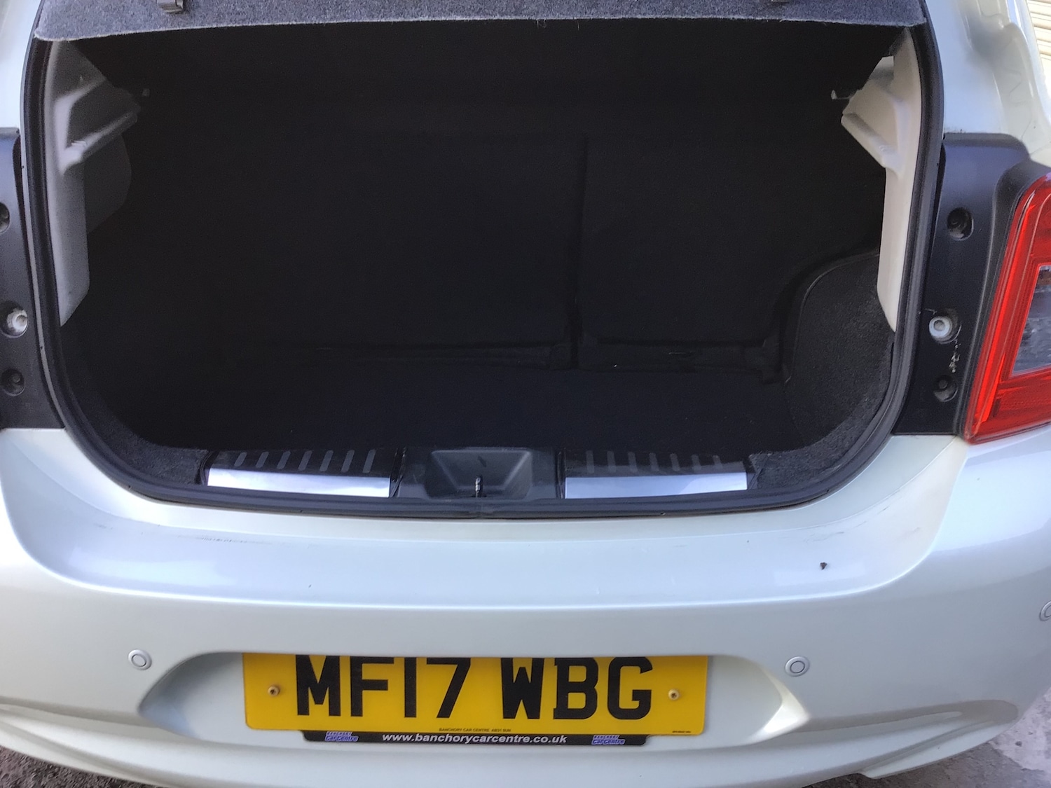 Used Nissan Micra 2017 for sale - 76075869: Photo 4