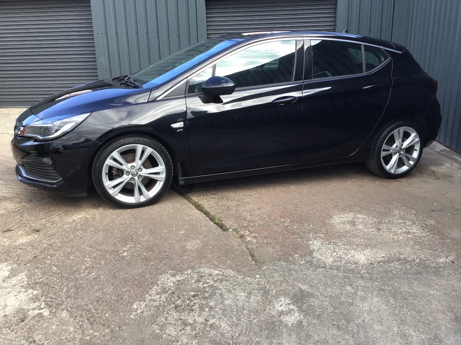 Used Vauxhall Astra 2018 for sale - 76075878: Photo 3