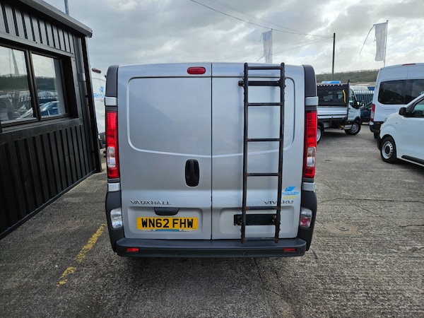 Used Vauxhall Vivaro 2012 for sale - 76177158: Photo 5