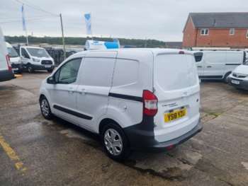 Used Ford Transit Courier 2018 for sale - 68192480: Photo