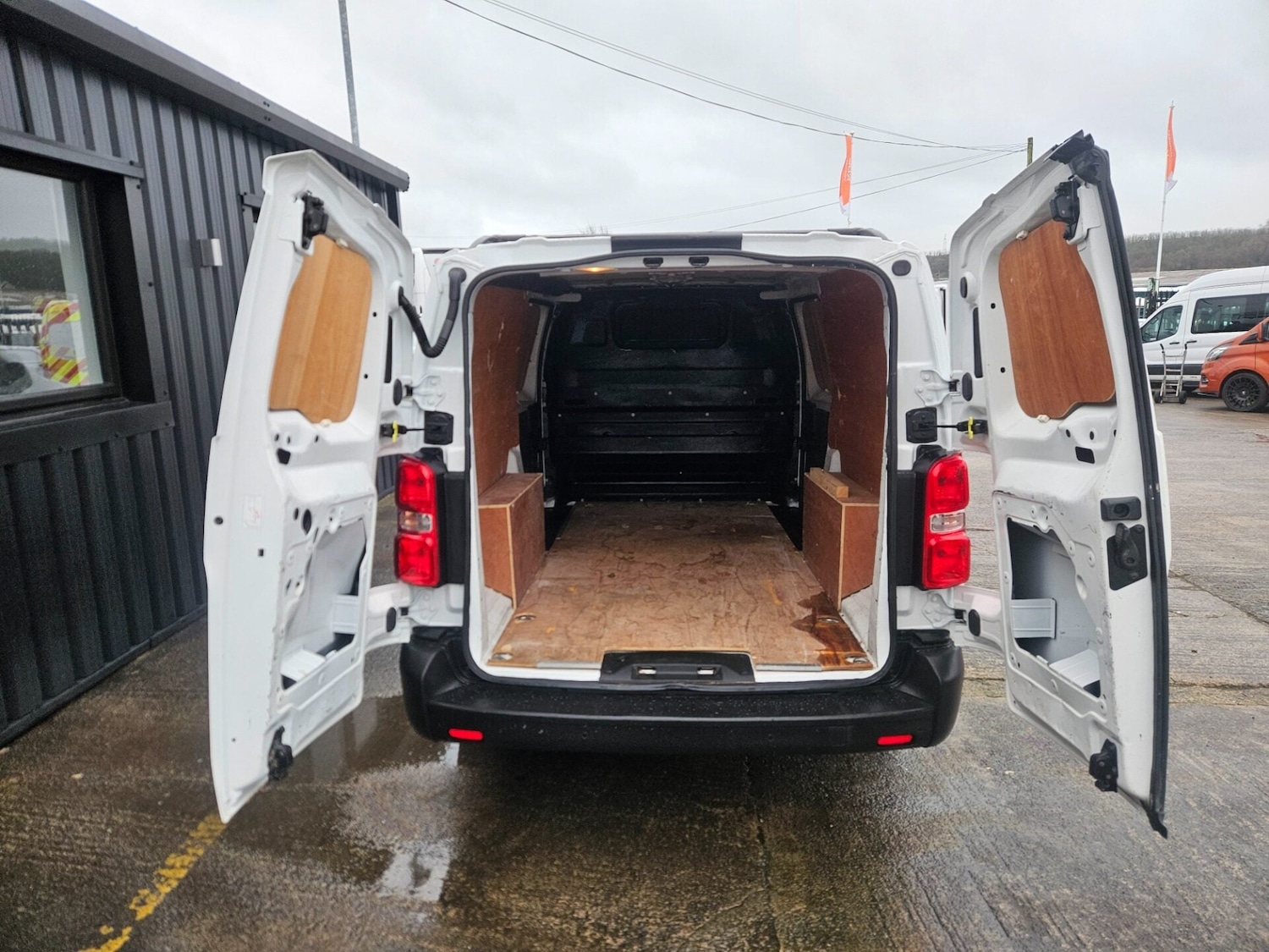 Used Vauxhall Vivaro 2021 for sale - 77282609: Photo 9