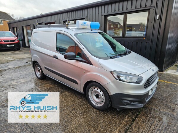 Used Ford Transit Courier 2017 for sale - 69555891: Photo 1