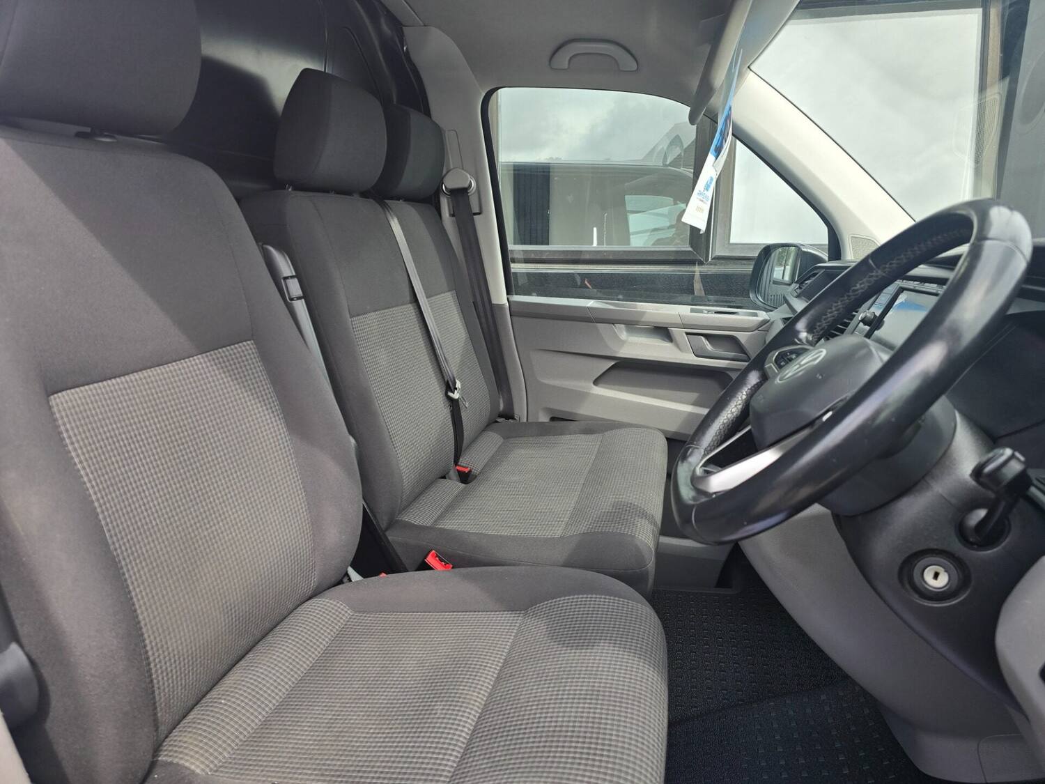 2021 21 VOLKSWAGEN TRANSPORTER