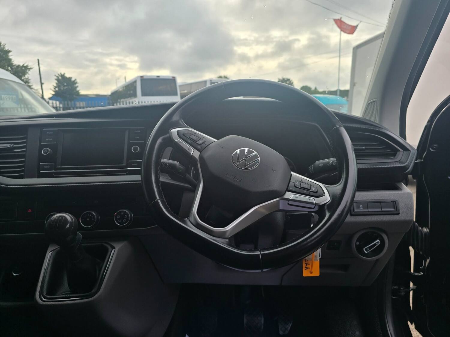 2021 71 VOLKSWAGEN TRANSPORTER