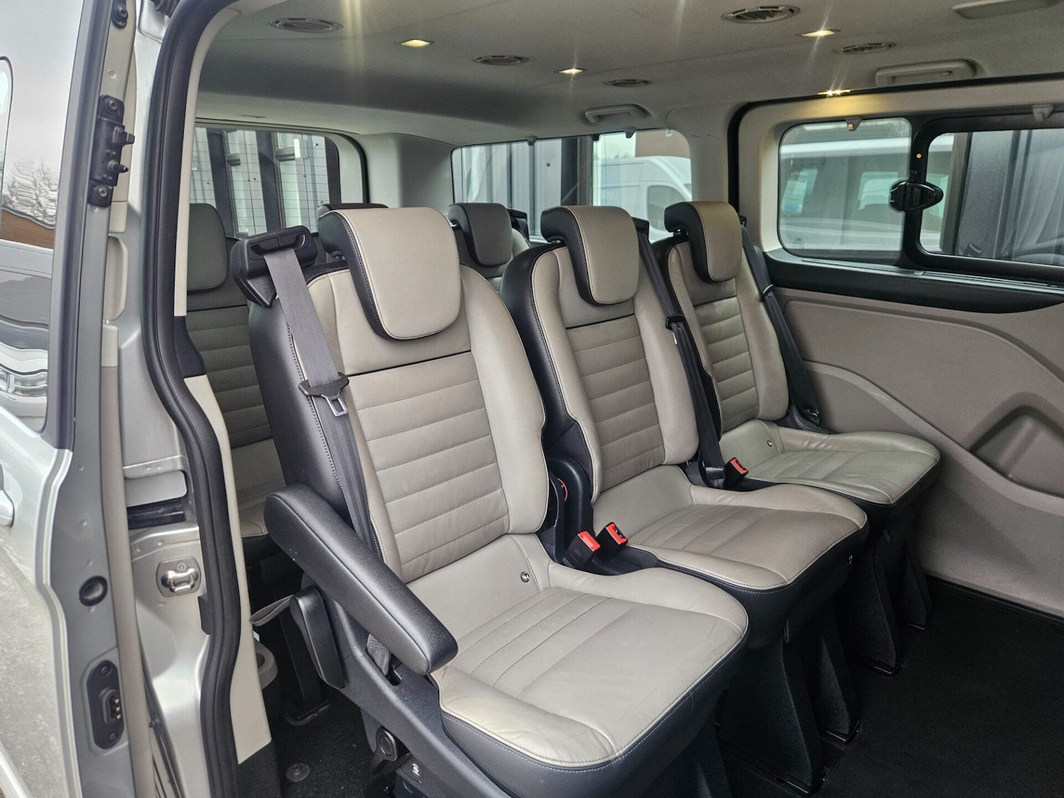 Used Ford Tourneo Custom 2021 for sale - 77701008: Photo 9