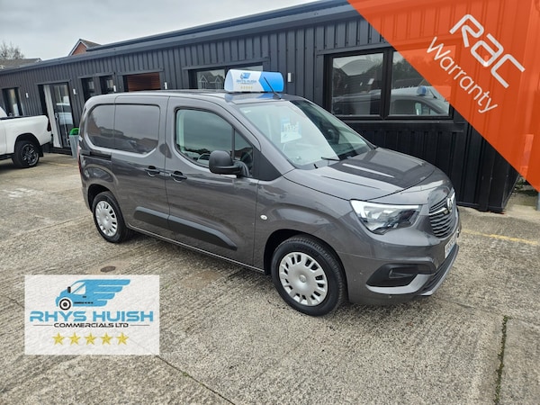 Used Vauxhall Combo 2020 for sale - 76263345: Photo 1