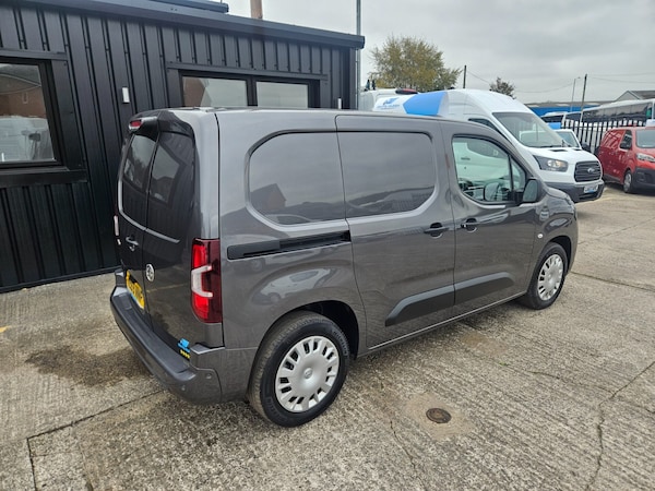 Used Vauxhall Combo 2020 for sale - 76263345: Photo 6