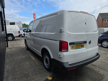 Used Volkswagen Transporter 2020 for sale - 78633127: Photo