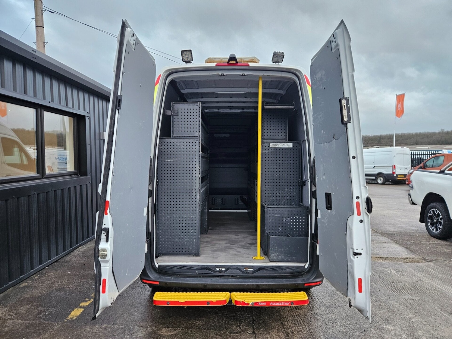 Used Mercedes-Benz Sprinter 2020 for sale - 77310534: Photo 9