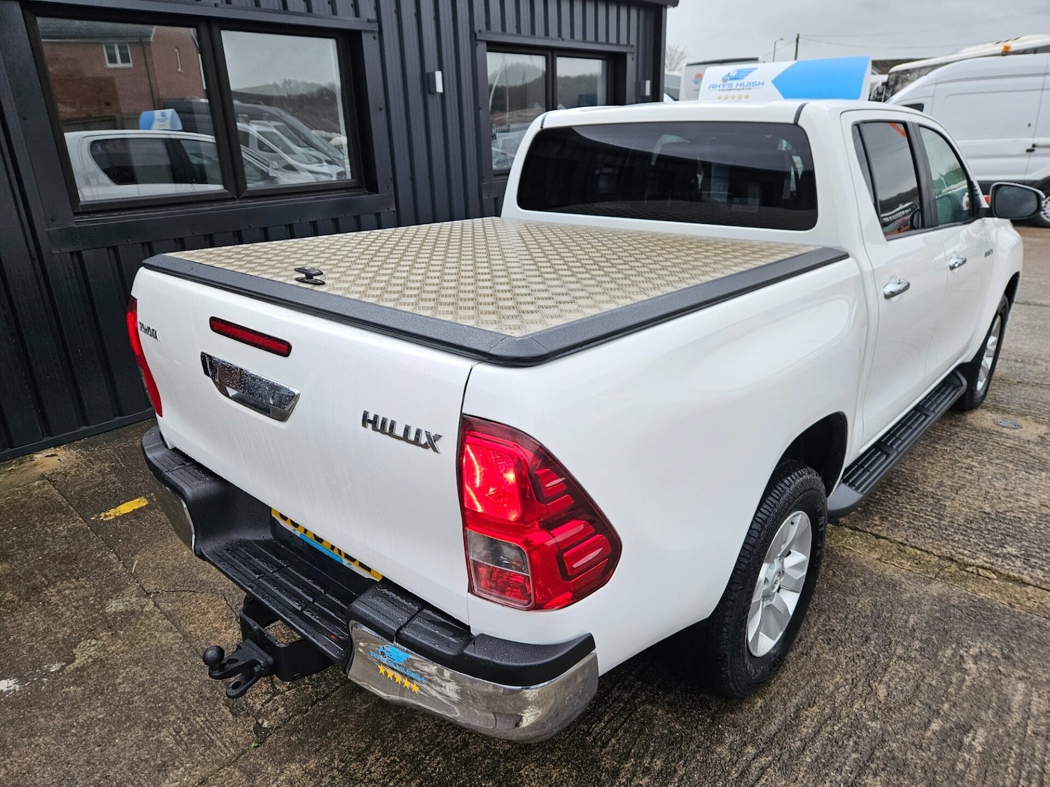 Used Toyota Hilux 2020 for sale - 76553804: Photo 6