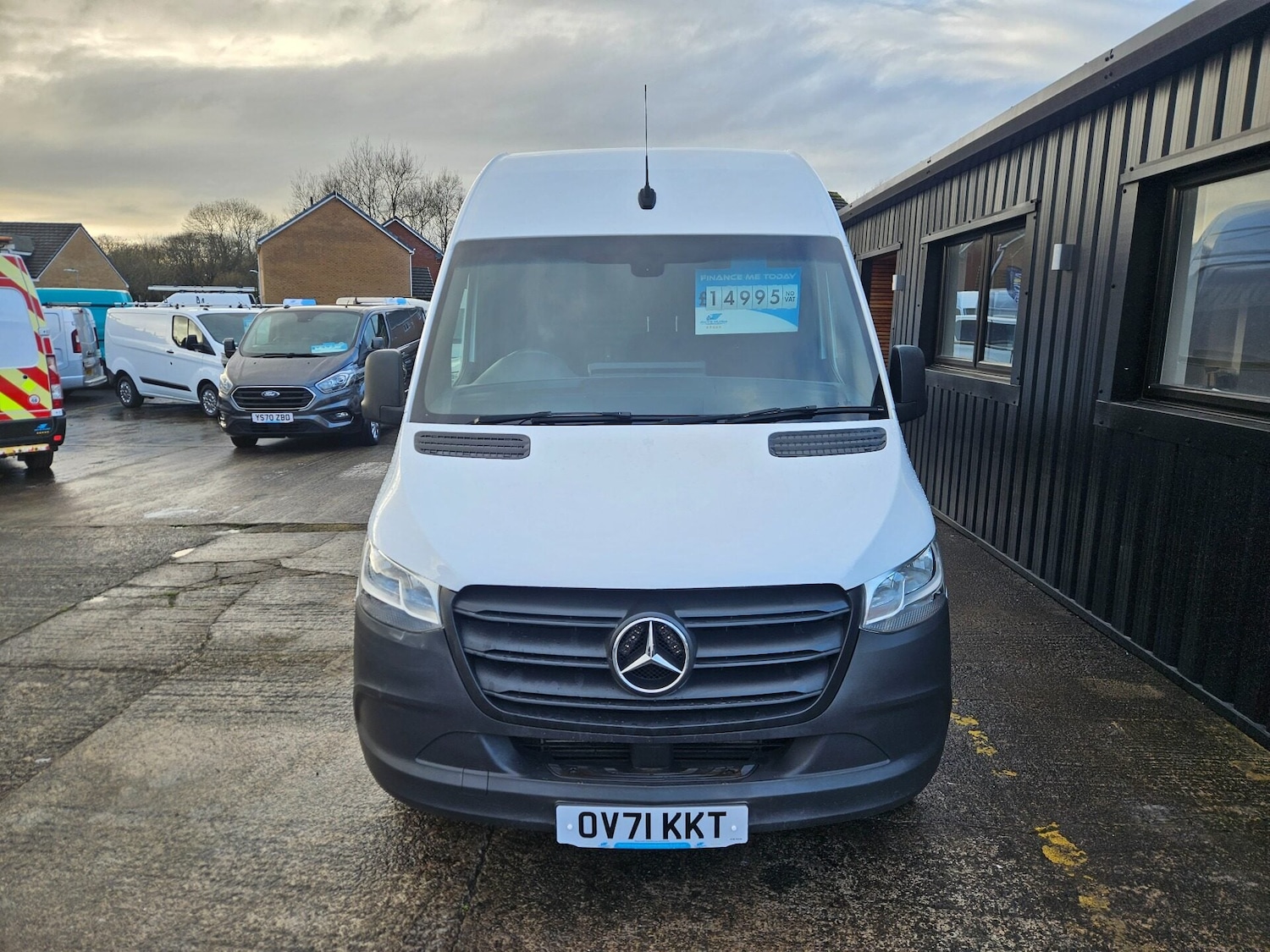 Used Ford Focus 2021 for sale - 77701004: Photo 2