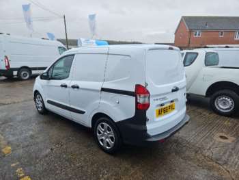 Used Ford Transit Courier 2018 for sale - 69435150: Photo
