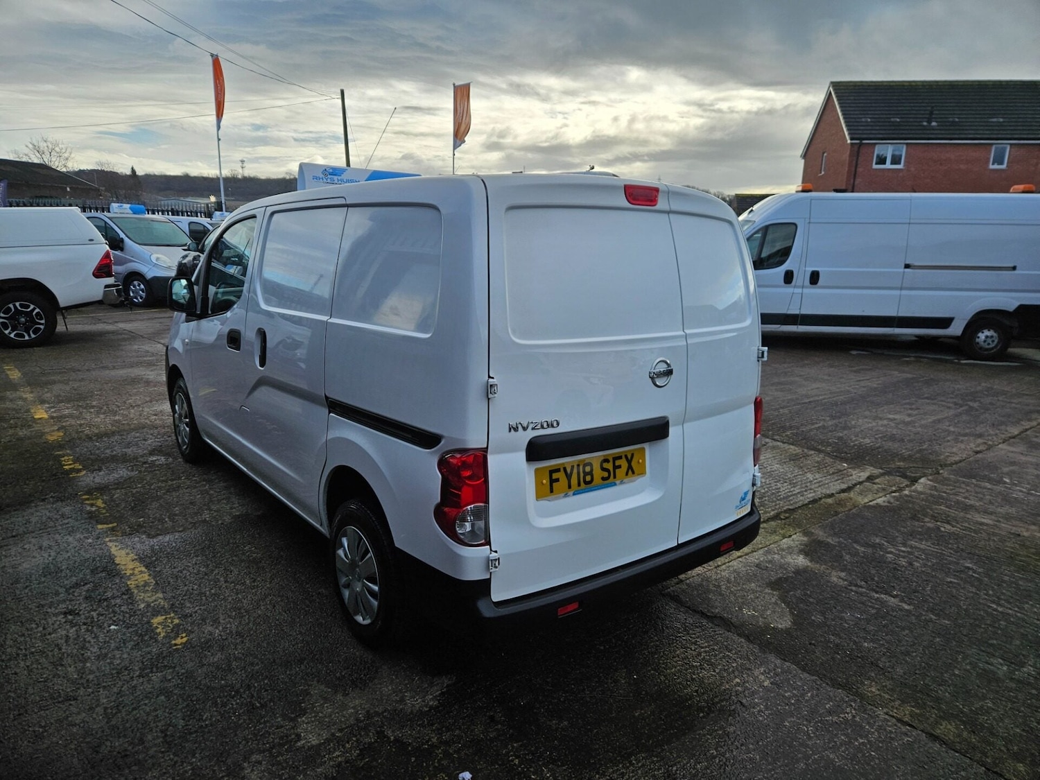 Used Nissan NV200 2018 for sale - 77363402: Photo 4
