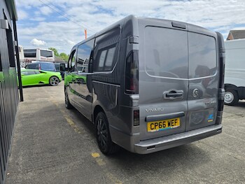 Used Vauxhall Vivaro undefined for sale - 78700089: Photo