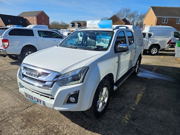 Used Isuzu D-Max 2018 for sale - 77662033: Photo