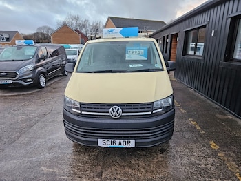 Used Volkswagen Transporter 2016 for sale - 77159176: Photo
