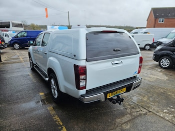 Used Isuzu D-Max 2018 for sale - 78182650: Photo