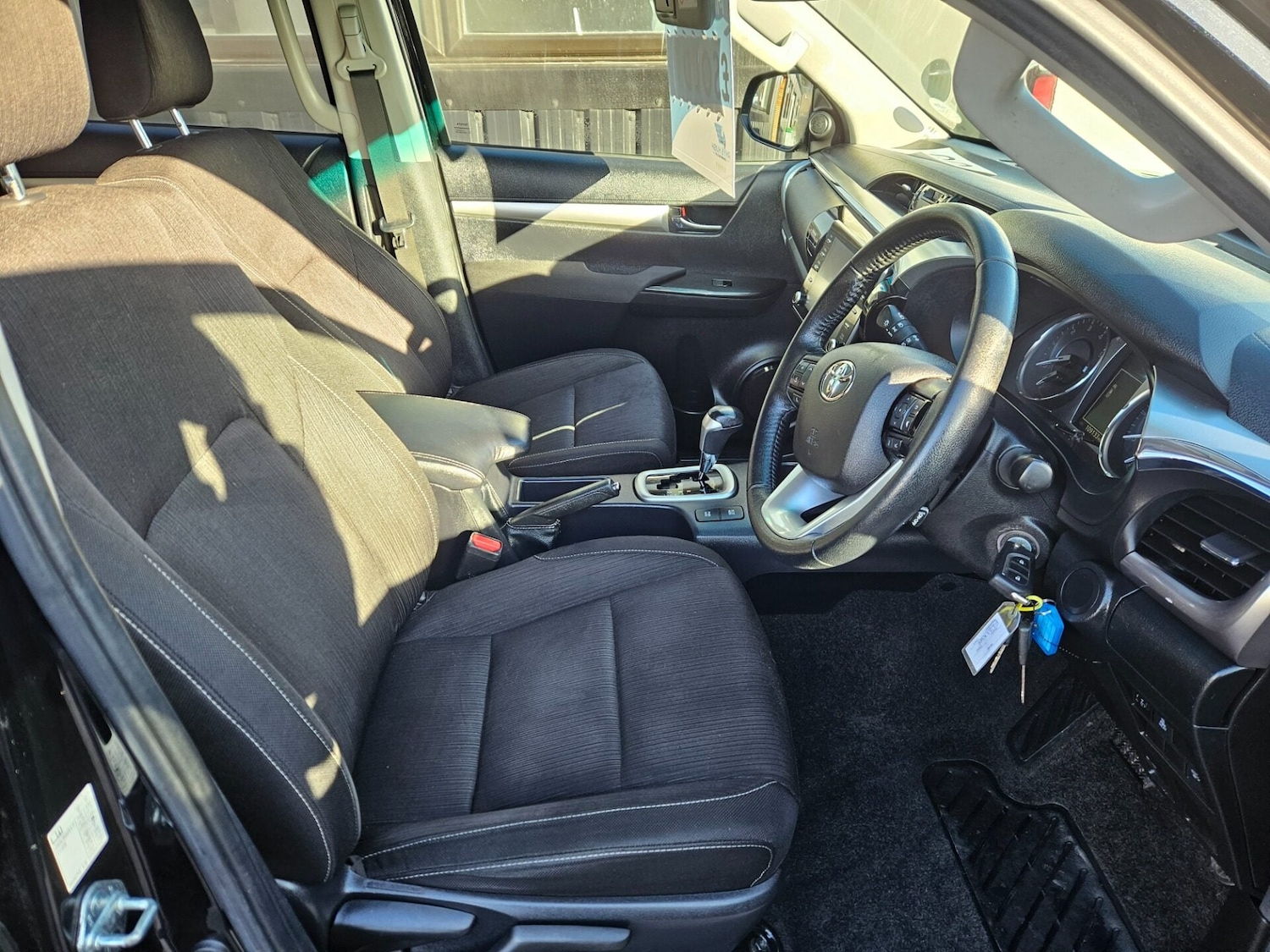 Used Toyota Hilux 2021 for sale - 76762058: Photo 6