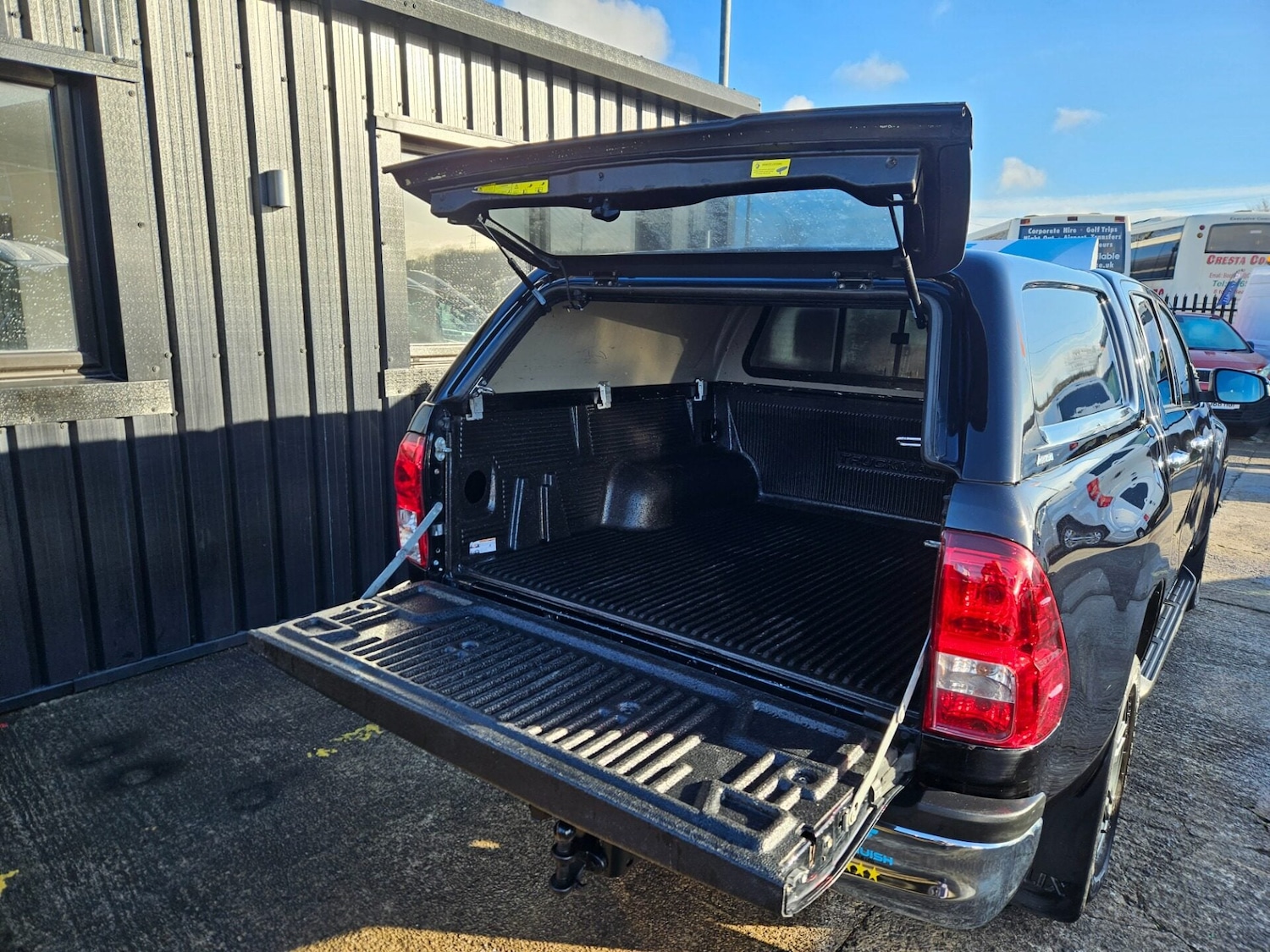 Used Toyota Hilux 2021 for sale - 76762058: Photo 8