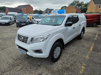 Used Nissan Navara 2018 for sale - 75581610: Photo