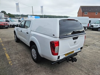 Used Nissan Navara 2018 for sale - 75581610: Photo