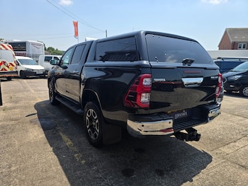 Used Toyota Hilux 2021 for sale - 78982967: Photo