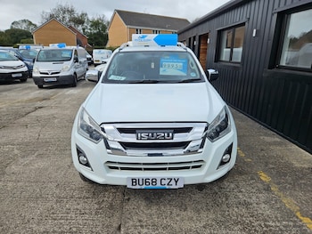 Used Isuzu D-Max 2018 for sale - 76177155: Photo