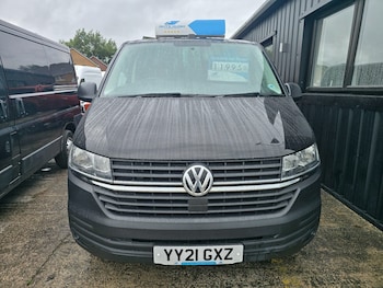 Used Volkswagen Transporter 2021 for sale - 79059700: Photo