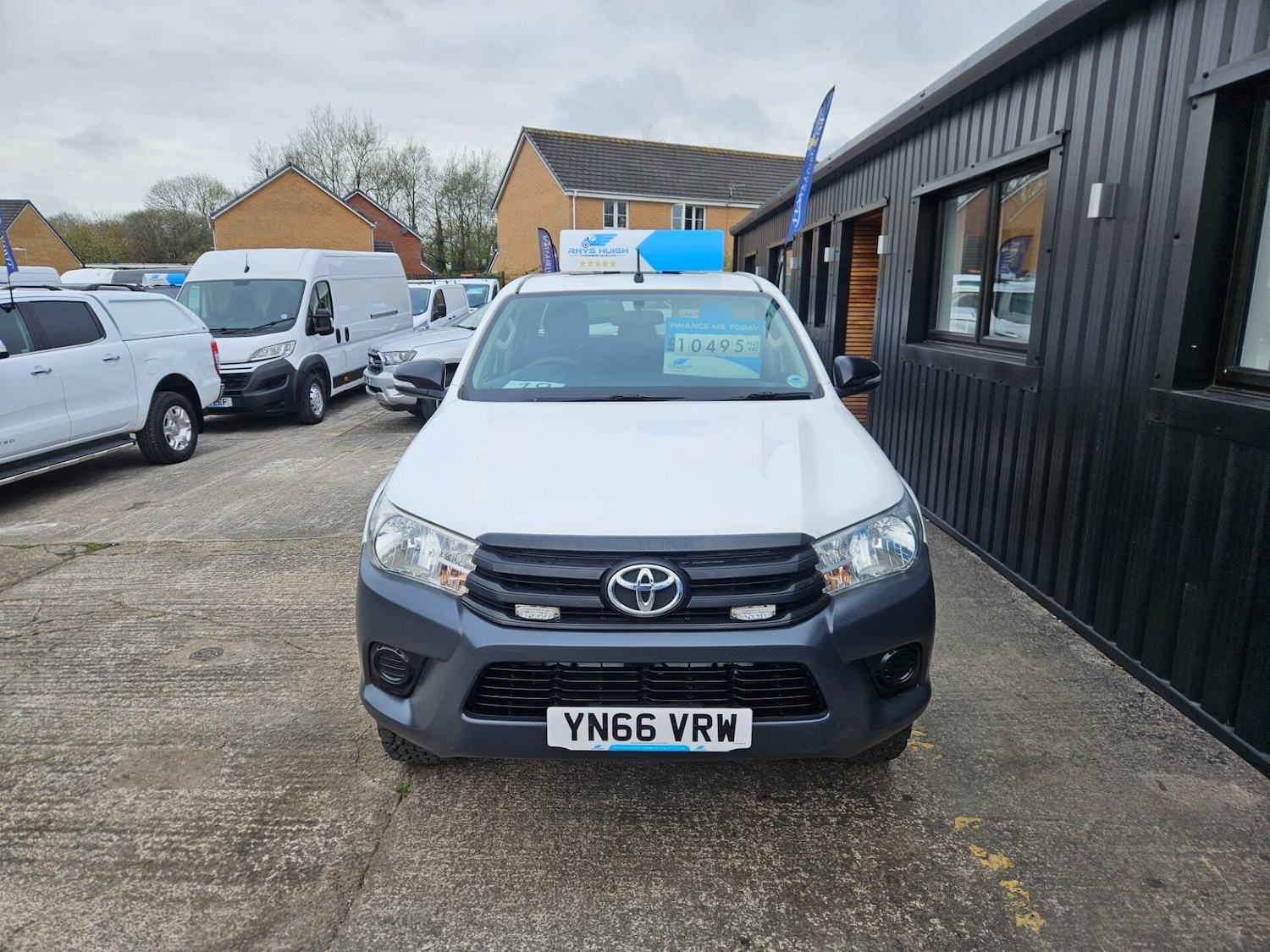 Used Toyota Hilux 2016 for sale - 78133183: Photo 2