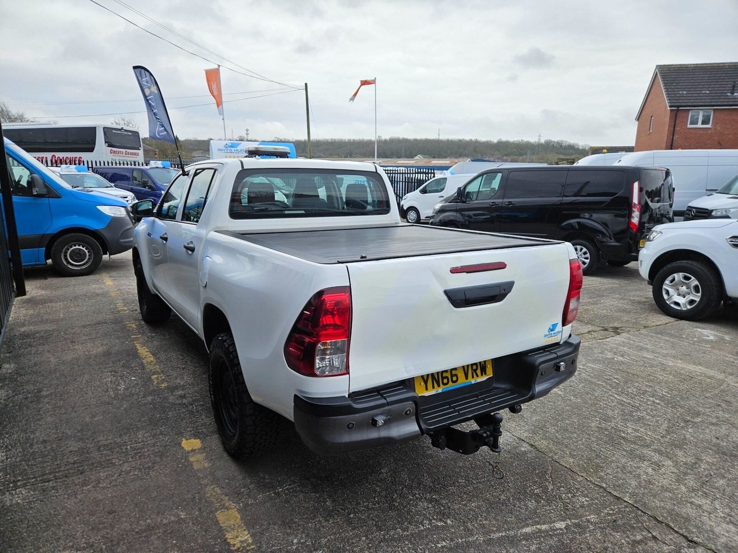 Used Toyota Hilux 2016 for sale - 78133183: Photo 4