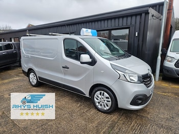 Renault Trafic feature image